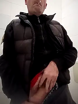 Romaeterna  online show from 12-18-25, 08:04