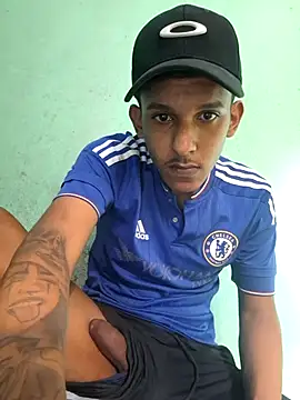 pretonovinho57 online show from 10-26-25, 06:58