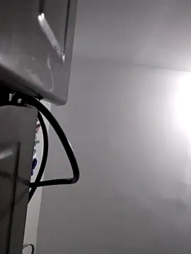 celeste 83 online show from 12-19-25, 10:33