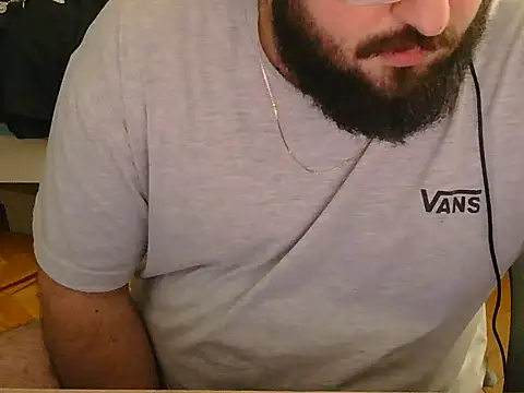 Snapshot of moneyman_11 chatting on 05-07-26, 02:00 moneyman 11 online show from 05-07-26, 02:00
