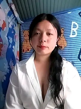 lisa-bae00 online show from 04-13-26, 02:44