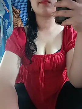 lisa-bae00 online show from 06-18-26, 10:30