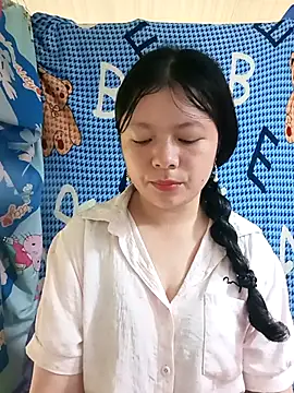 lisa-bae00 online show from 06-21-26, 12:46