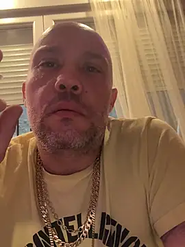 gitanoMad online show from 02-05-26, 01:21