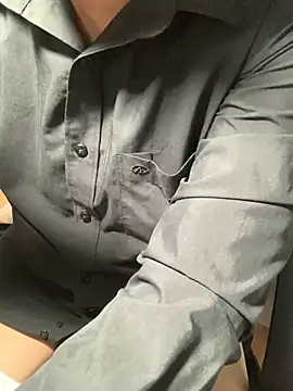 Snapshot of mrbigso22 chatting on 02-10-26, 12:20 mrbigso22 online show from 02-10-26, 12:20