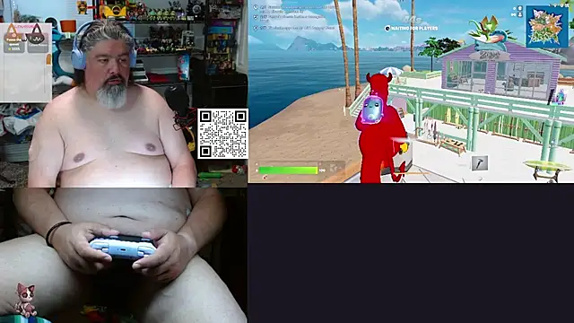 Snapshot of geekycastillo chatting on 07-12-26, 03:30 geekycastillo online show from 07-12-26, 03:30