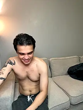 Orlando702xh online show from 11-03-25, 05:42