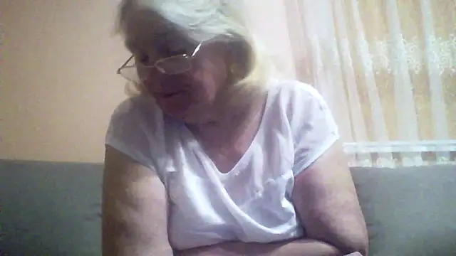 AmyLove353 online show from 04-30-26, 08:37
