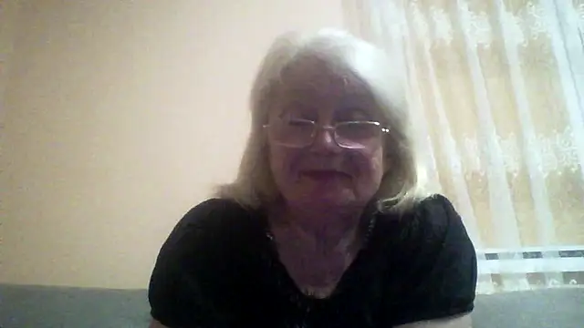 AmyLove353 online show from 05-04-26, 10:06