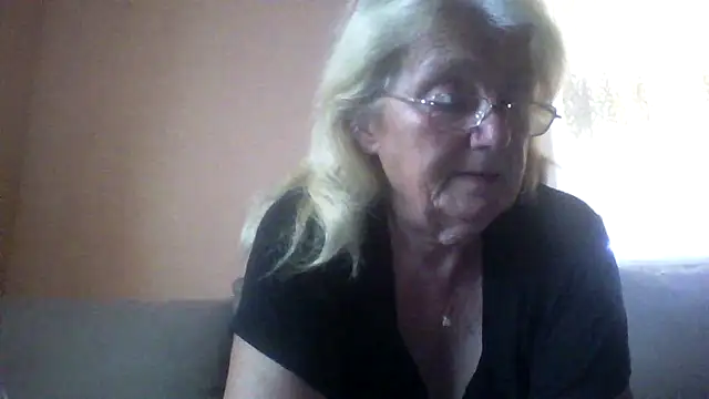 AmyLove353 online show from 07-02-26, 03:23