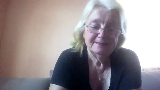 AmyLove353 online show from 07-15-26, 04:40