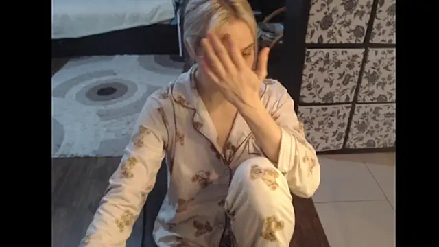 Lucky-Sweet Bb online show from 11-10-25, 06:23