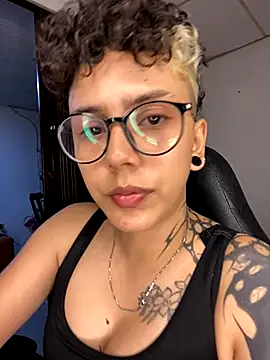 Abby Evanns1 online show from 10-30-25, 02:57