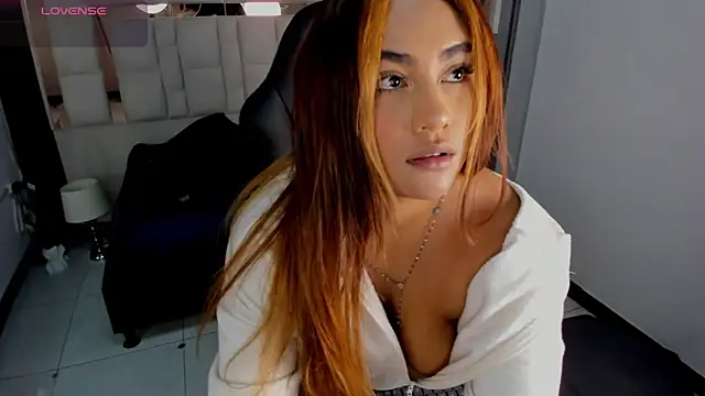 AnguelJones online show from 10-25-25, 04:09