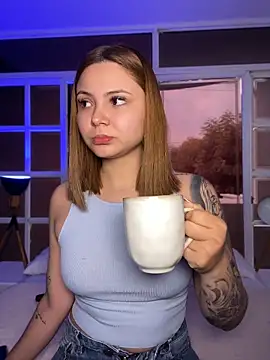 Beella1  online show from 04-22-26, 11:56