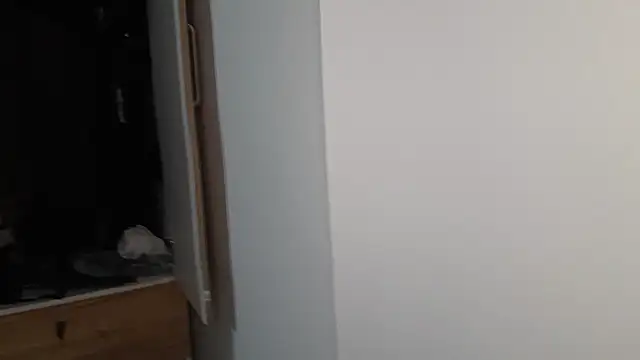 Layla Latina online show from 04-13-26, 12:27