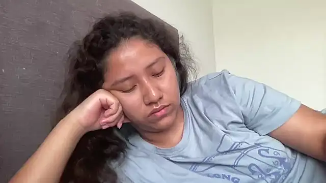 Kmiii21 online show from 02-17-26, 03:19