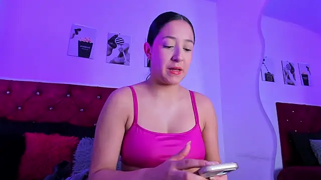Snapshot of kittymonroe1 chatting on 06-03-26, 05:51 kittymonroe1 online show from 06-03-26, 05:51