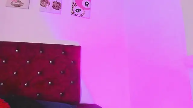kittymonroe1 online show from 07-16-26, 05:52