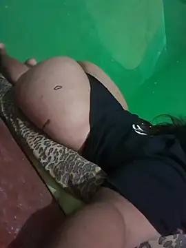 bebeeecitahot33 online show from 04-05-26, 02:25