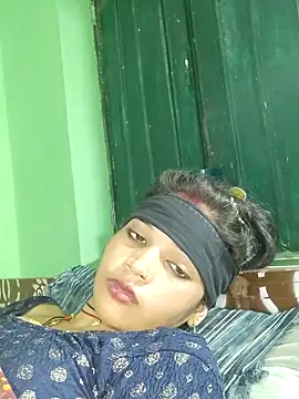 Bhumika Love online show from 10-28-25, 02:15