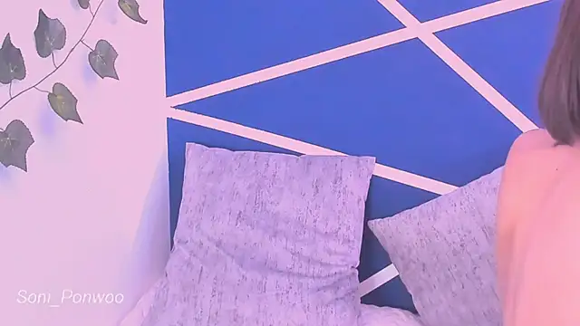 soni ponwoo online show from 11-21-25, 06:06