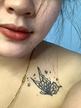 helo-kitty online show from 11-24-25, 05:12