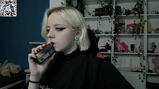 Holy Mistress S online show from 12-03-25, 09:18