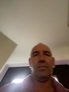 Lutzi1970 online show from 11-06-25, 08:26