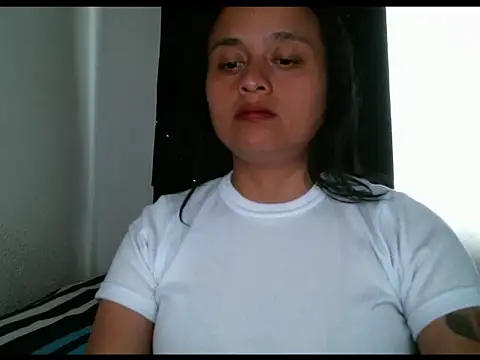 Snapshot of Negritatata chatting on 05-14-26, 11:39 Negritatata online show from 05-14-26, 11:39