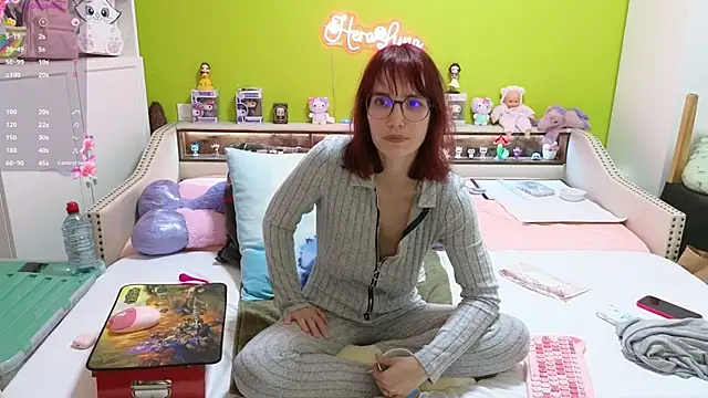  HeraLuna  online show from 03-03-26, 09:10