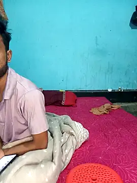 CoupleShow 432 online show from 11-28-25, 02:53