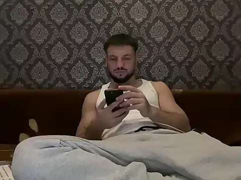 Snapshot of GitanoBoy chatting on 11-26-25, 04:41 GitanoBoy online show from 11-26-25, 04:41