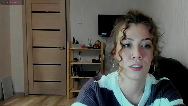 twinkle rosie online show from 01-10-26, 06:42