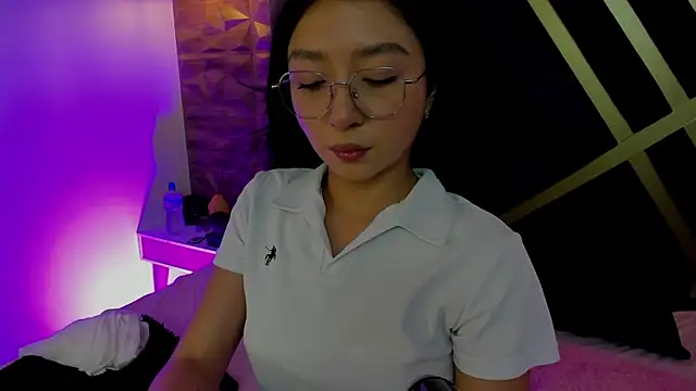 sydney miller  online show from 04-18-26, 11:16