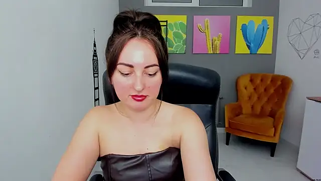 NoraSimons online show from 06-29-26, 10:15