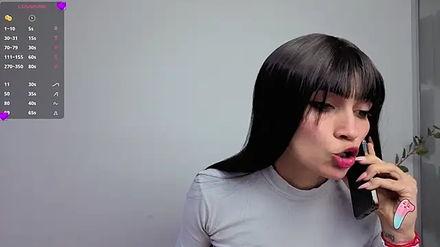 chloehanna online show from 06-25-26, 01:59