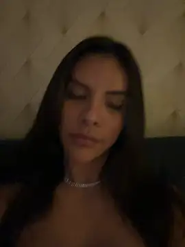 Snapshot of Thaylla_sophiiia chatting on 07-19-26, 04:44 Thaylla sophiiia online show from 07-19-26, 04:44
