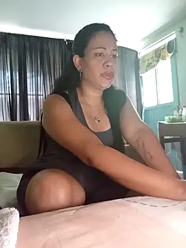 LeilaTaylor online show from 02-22-26, 06:39