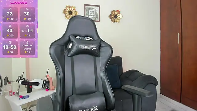 Amira princess online show from 11-13-25, 07:13