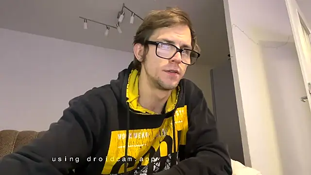 StephPra94 online show from 10-29-25, 07:48