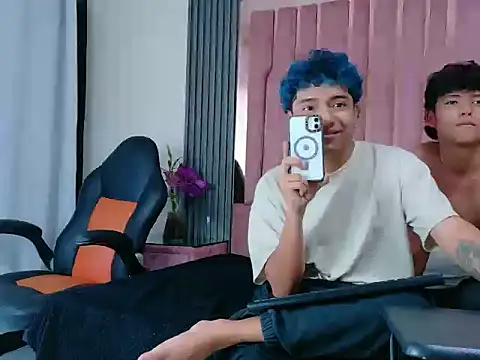 LiamANDJordan online show from 10-29-25, 09:27