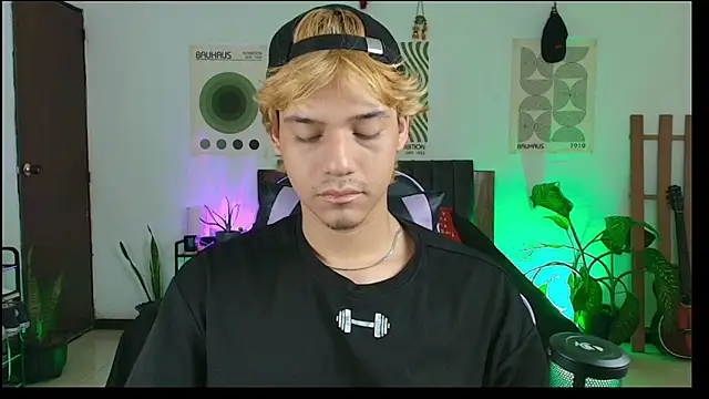 Habel  moretti online show from 02-19-26, 06:37