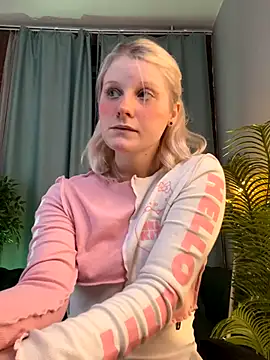 ShineJoan online show from 11-14-25, 09:57