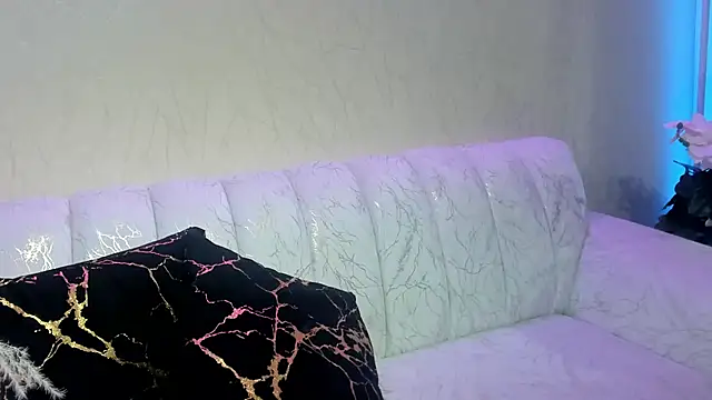 Snapshot of SofiaDiFiore chatting on 10-28-25, 03:14 SofiaDiFiore online show from 10-28-25, 03:14