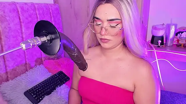 laana foxx online show from 07-24-26, 11:14