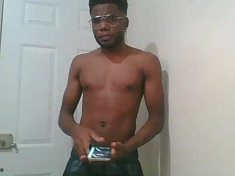 Snapshot of Suamyst_25 chatting on 10-23-25, 02:55 Suamyst 25 online show from 10-23-25, 02:55