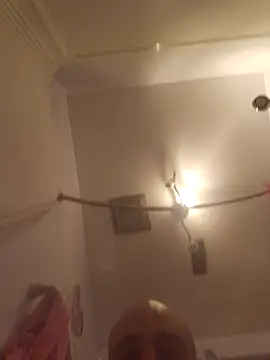 BulbasaurIsmettv online show from 11-04-25, 05:56