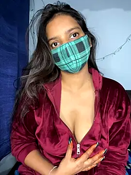 Cute Marina online show from 11-13-25, 08:46