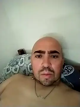 luxobike online show from 11-26-25, 02:51